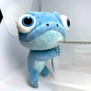 Disney Parks Bruni Frozen II Plush Magnetic Hands Plush Toy Blue NEW